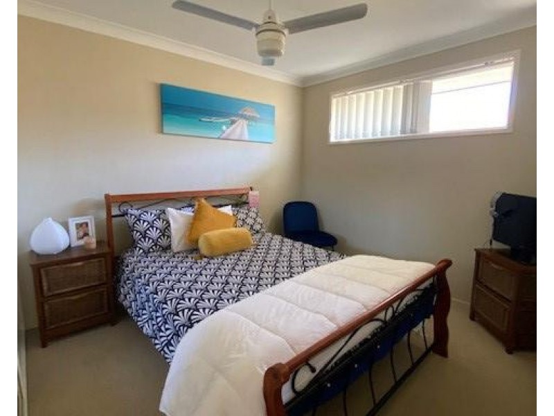 6/24 MADANG CRESCENT, Runaway Bay QLD 4216