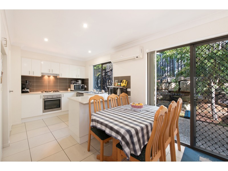 10 YUGUMBIR, Richlands QLD 4077