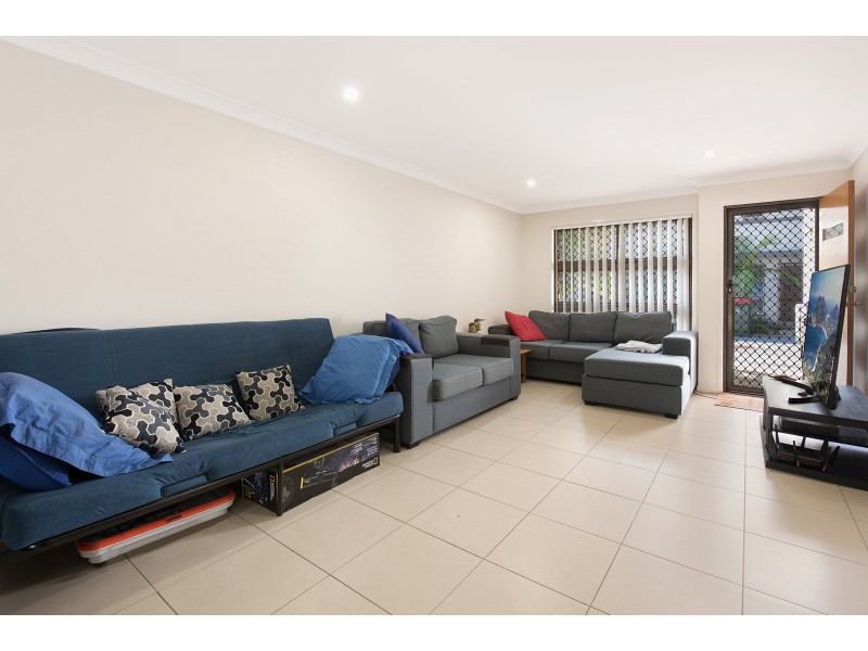 10 YUGUMBIR, Richlands QLD 4077