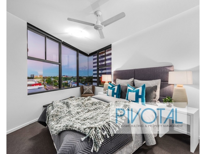 4153/8 Holden Street, Woolloongabba QLD 4102