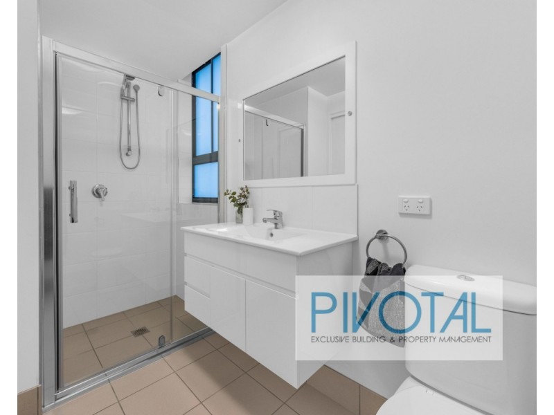 4153/8 Holden Street, Woolloongabba QLD 4102