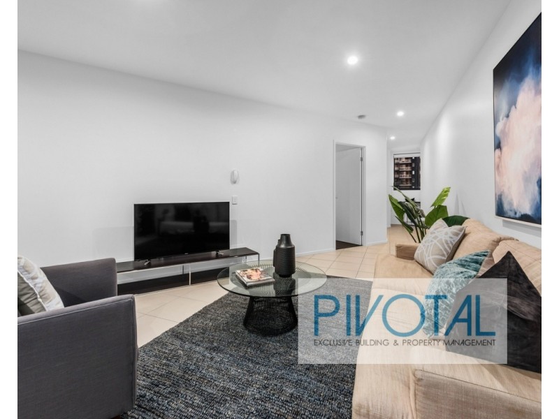 4153/8 Holden Street, Woolloongabba QLD 4102