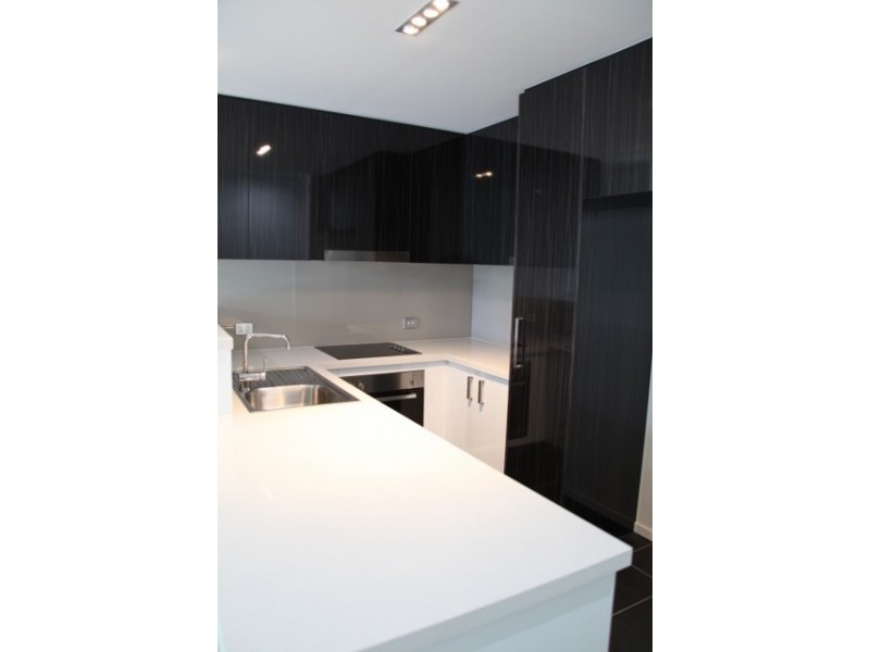 C04 / 85 O’CONNELL Street, Kangaroo Point QLD 4169