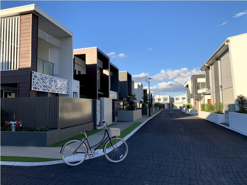 6070 /1 Vue Boulevard, Robina QLD 4226