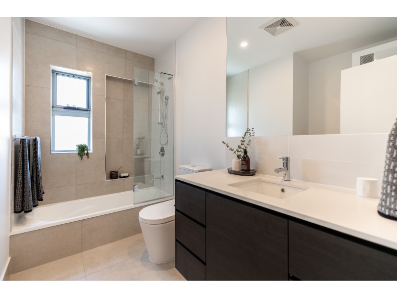 6070 /1 Vue Boulevard, Robina QLD 4226