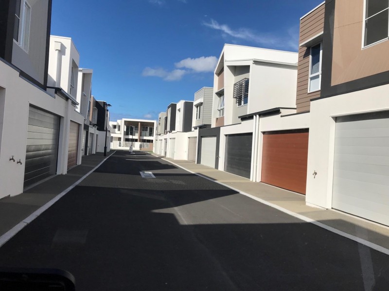 6070 /1 Vue Boulevard, Robina QLD 4226