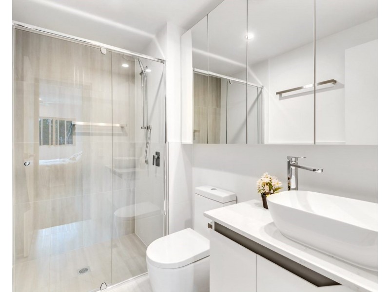 22/33 Sword Street, Woolloongabba QLD 4102