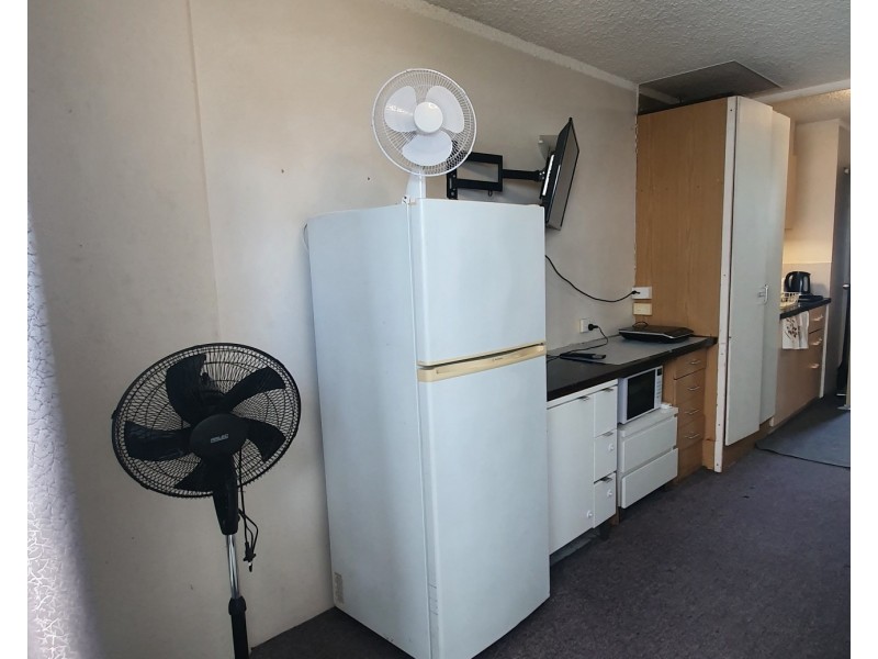 305/2 Barney Street, Southport QLD 4215