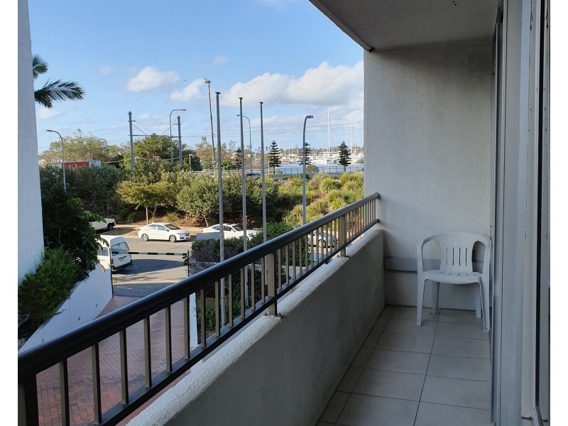 204/2 Barney Street, Southport QLD 4215