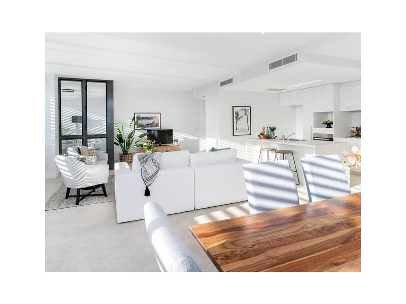 Paradise Point QLD 4216