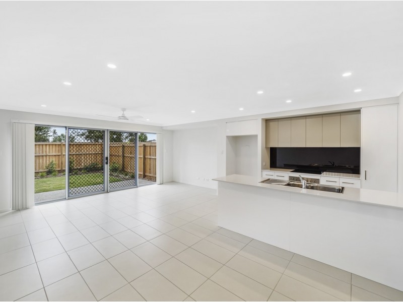 EA/32 Warrill Street, Redbank Plains QLD 4301