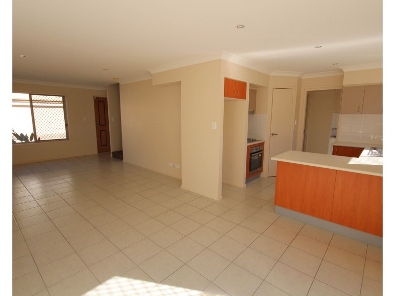 16/06 Canton Court, Manly West QLD 4179