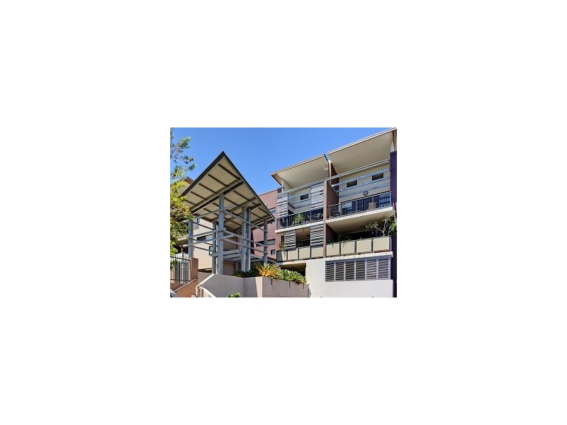 27 Brougham Street, Fairfield QLD 4103