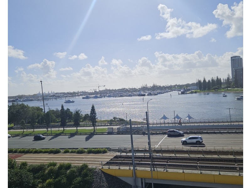 607/2 Barney Street, Southport QLD 4215