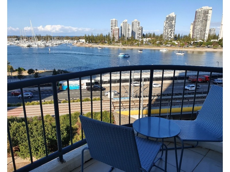 816/2 Barney Street, Southport QLD 4215