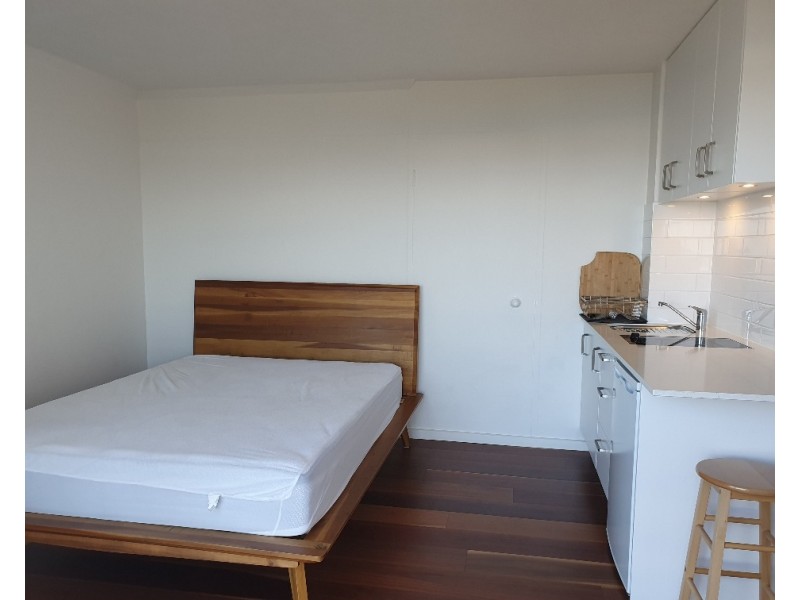 816/2 Barney Street, Southport QLD 4215