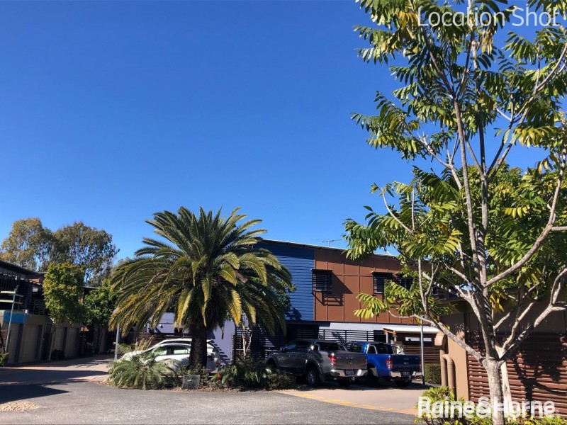 Fully Furnished U5/123 Barrack Road, Cannon Hill QLD 4170