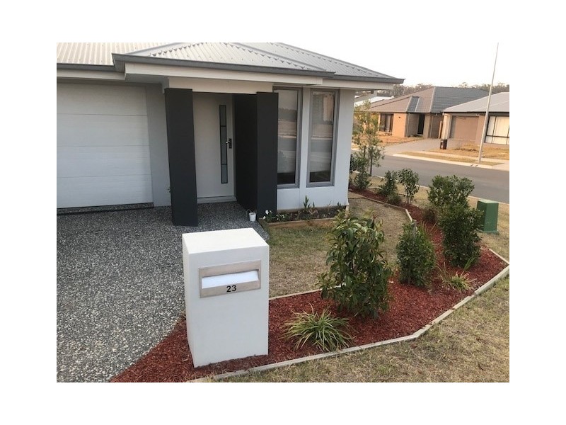 23 Helsinki Street, Spring Mountain QLD 4124