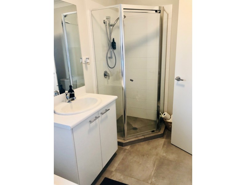 23 Helsinki Street, Spring Mountain QLD 4124