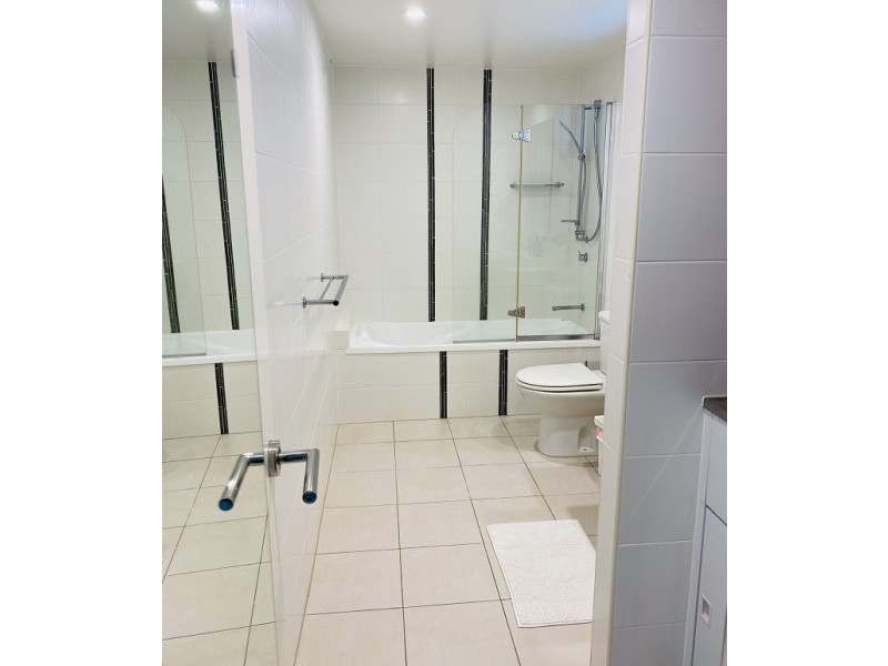 22/15 Walsh Street, Milton QLD 4064