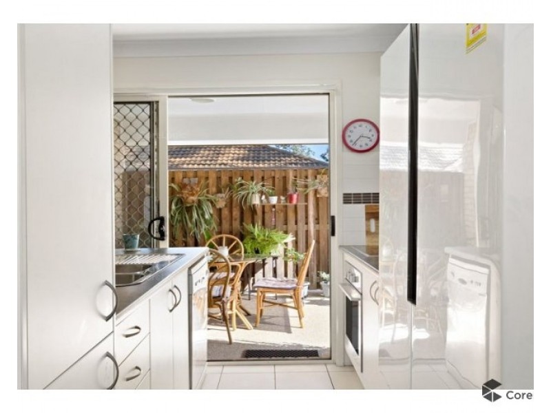42/8 Rosegum Place, Redbank Plains QLD 4301