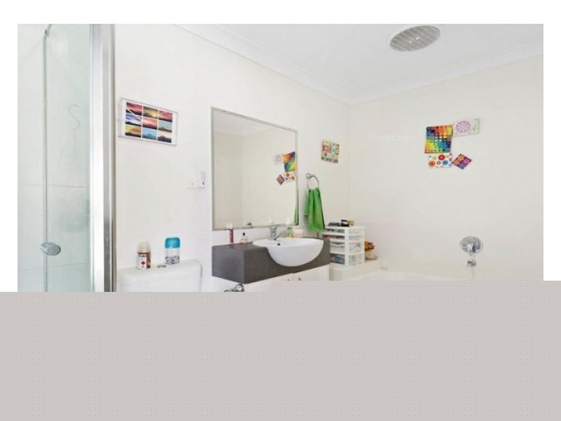 42/8 Rosegum Place, Redbank Plains QLD 4301