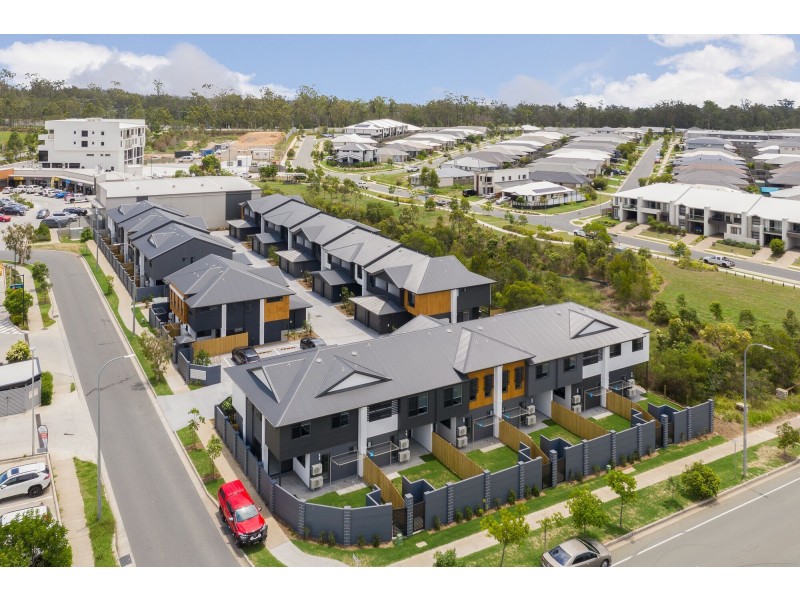 13/8 Highlands Street, Yarrabilba QLD 4207