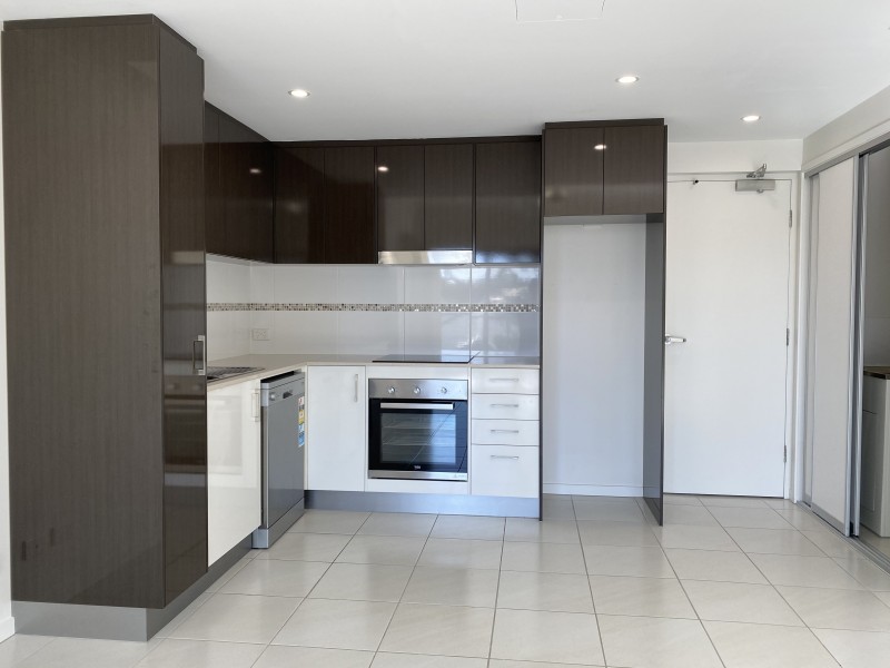 50/84 The Promenade, Springfield Lakes QLD 4300