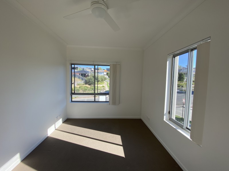 50/84 The Promenade, Springfield Lakes QLD 4300