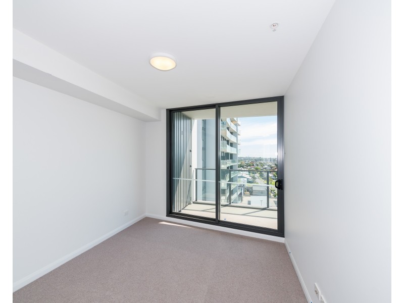 21111/300 Old Cleveland Road, Coorparoo QLD 4151