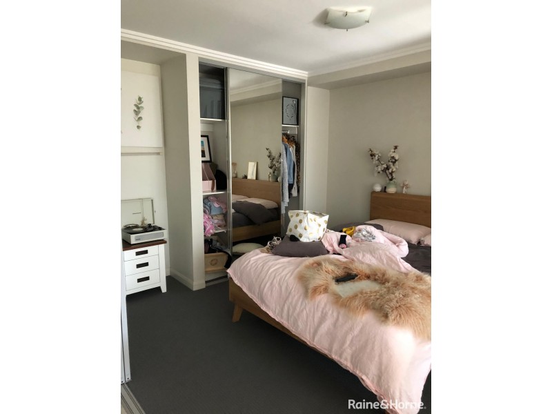 61/123 Barrack Road, Cannon Hill QLD 4170