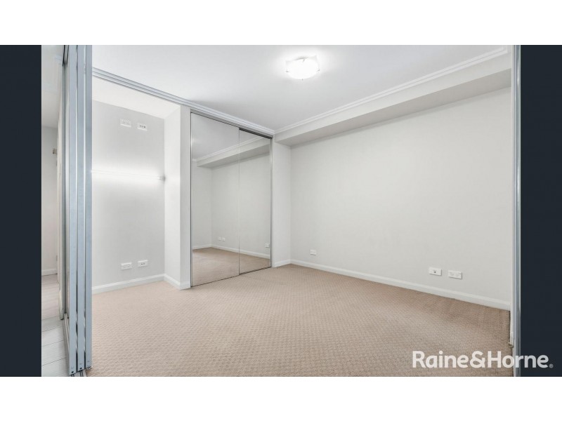 61/123 Barrack Road, Cannon Hill QLD 4170