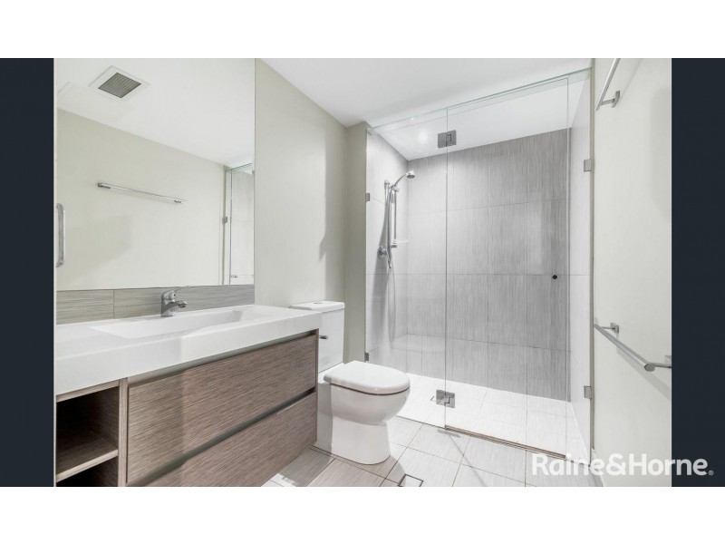 61/123 Barrack Road, Cannon Hill QLD 4170