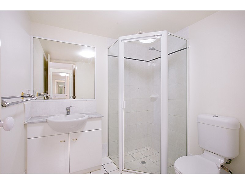 30/45 Harries rd, Coorparoo QLD 4151