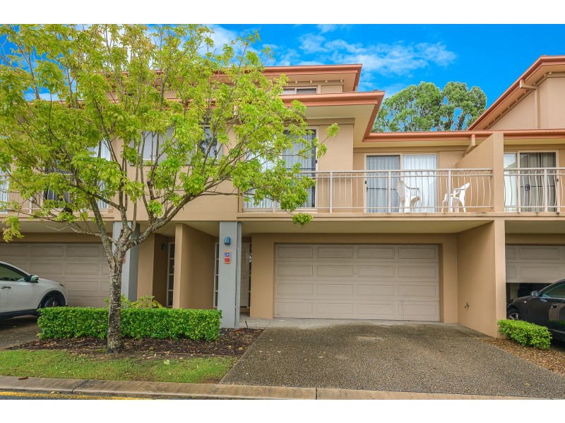 112/4 University Drive, Robina QLD 4226