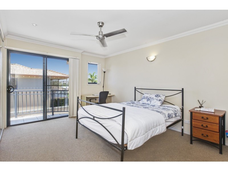 112/4 University Drive, Robina QLD 4226