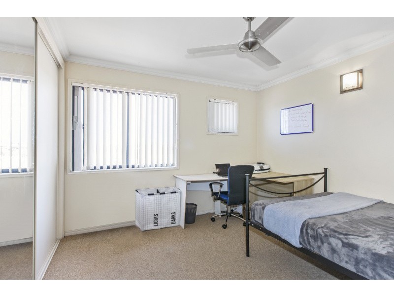 112/4 University Drive, Robina QLD 4226