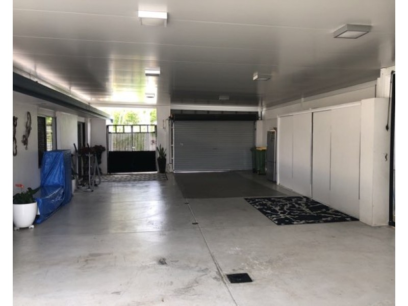 6 Lavinia Street, Southport QLD 4215