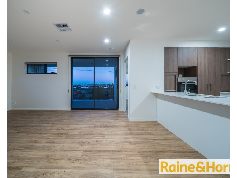 65 HILLTOP AVENUE, Chermside QLD 4032