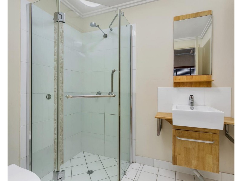 2-8 RIGG, Woree QLD 4868