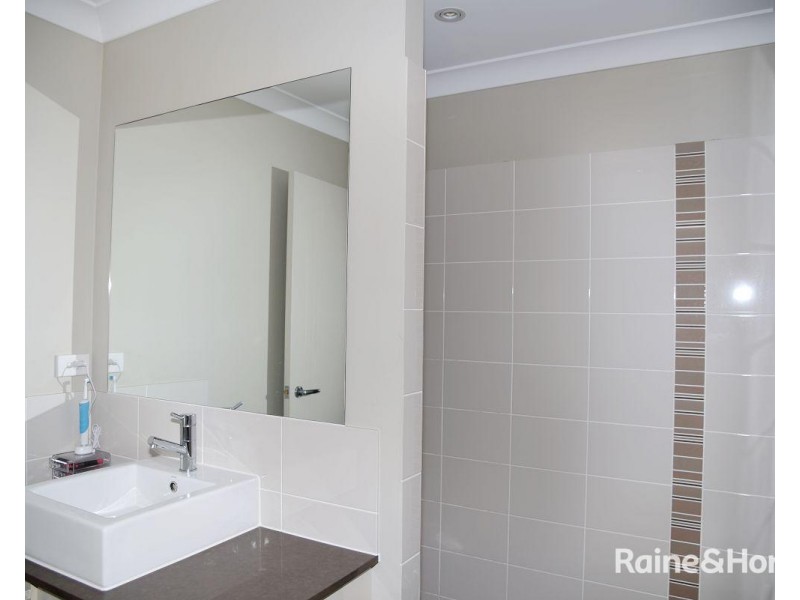 68 Denham Crescent, North Lakes QLD 4509