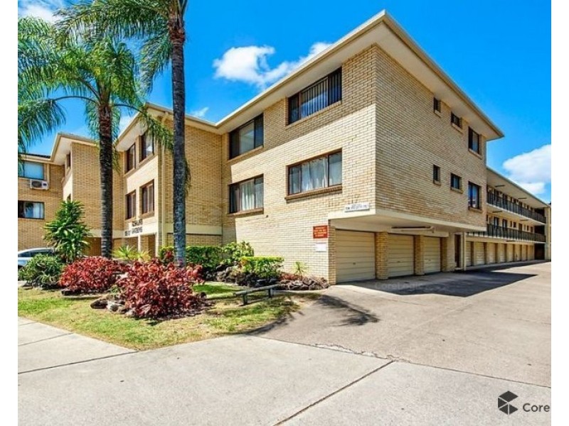 10/115 Frank Street, Labrador QLD 4215