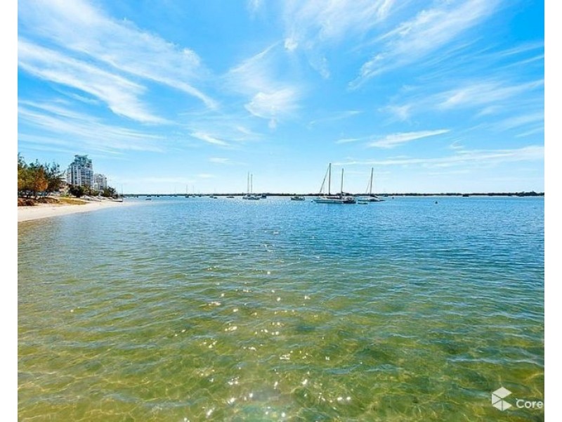 10/115 Frank Street, Labrador QLD 4215