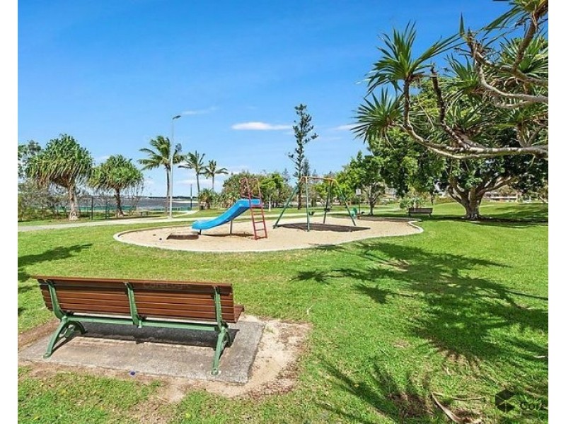 10/115 Frank Street, Labrador QLD 4215