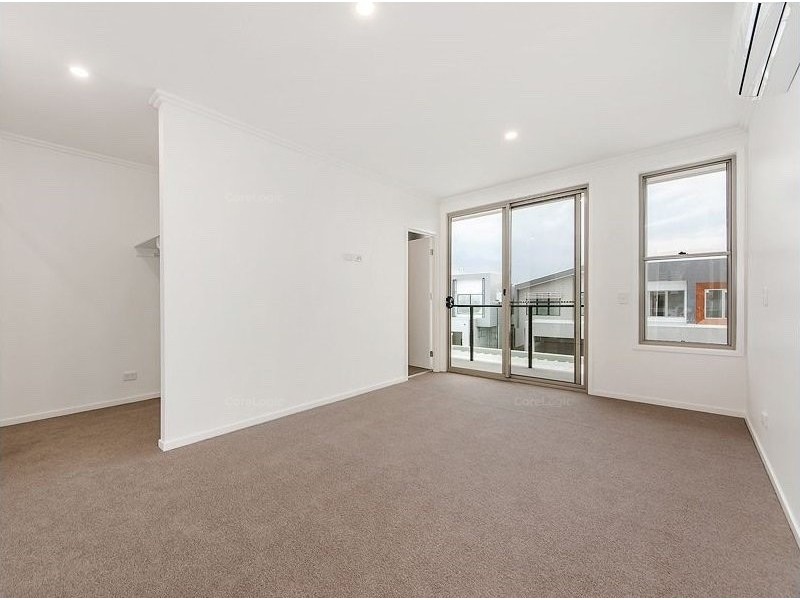 18 Evergreen View, Robina QLD 4226