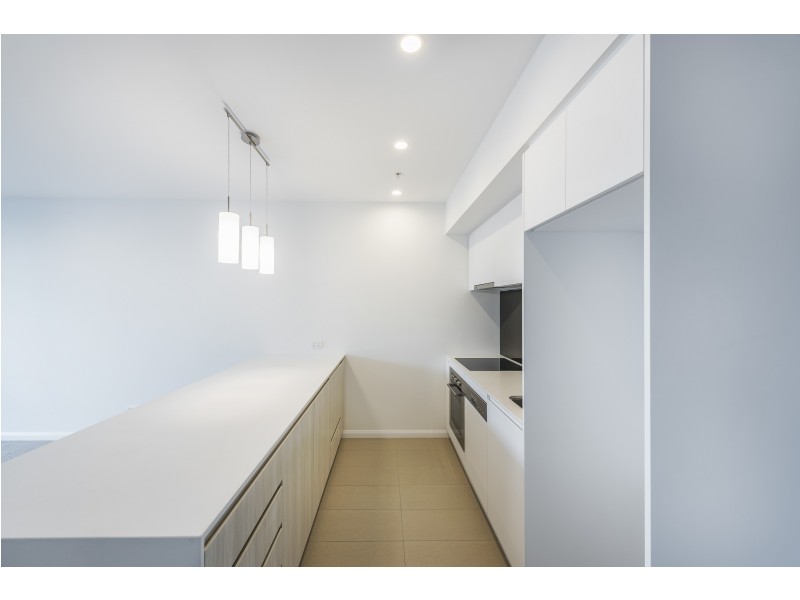 30406/300 Old Cleveland Road, Coorparoo QLD 4151