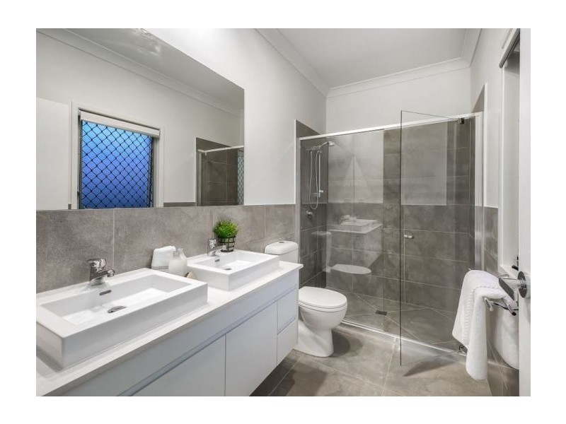 40 WILLMINGTON ST, Wooloowin QLD 4030