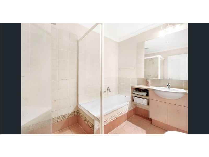 99C/4 University Drive, Robina QLD 4226