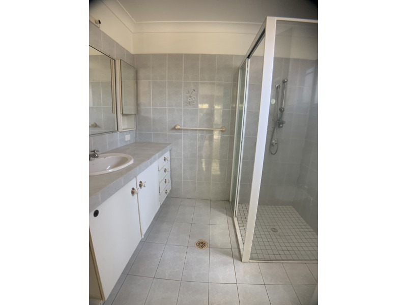 170 Ron Penhaligon Way, Robina QLD 4226