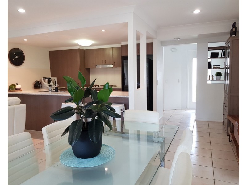 52/29 Lachlan Drive, Wakerley QLD 4154